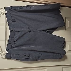 Denali Mens Shorts Size 38, mesh pockets